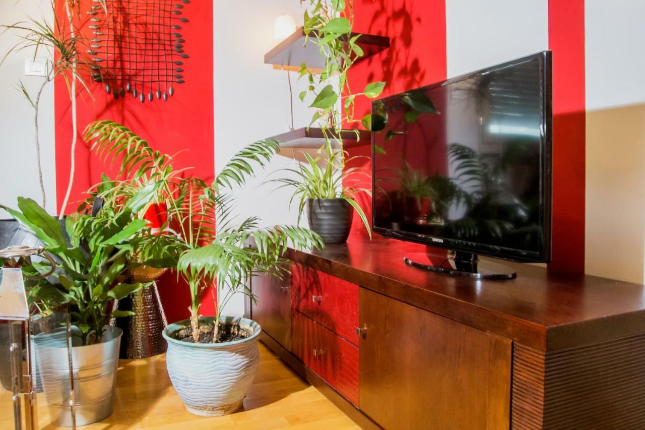 Rudjer Apartment, City Center, 2Br, Spacious Загреб Екстериор снимка